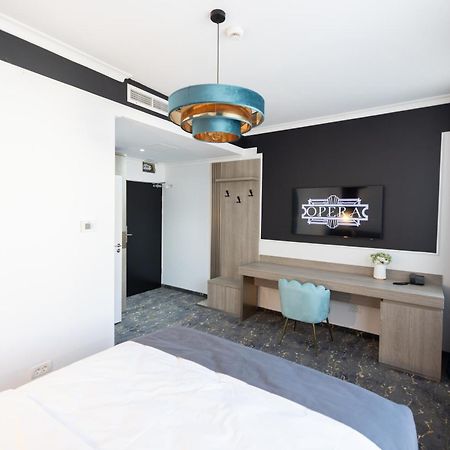 Opera Hotel ทิมิชัวรา ภายนอก รูปภาพ